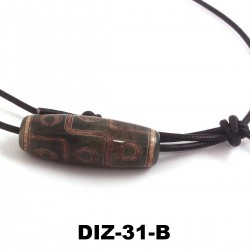 Dzi-Stein, Tibetischer Achat, grünlich, Kette mit Büffellederband